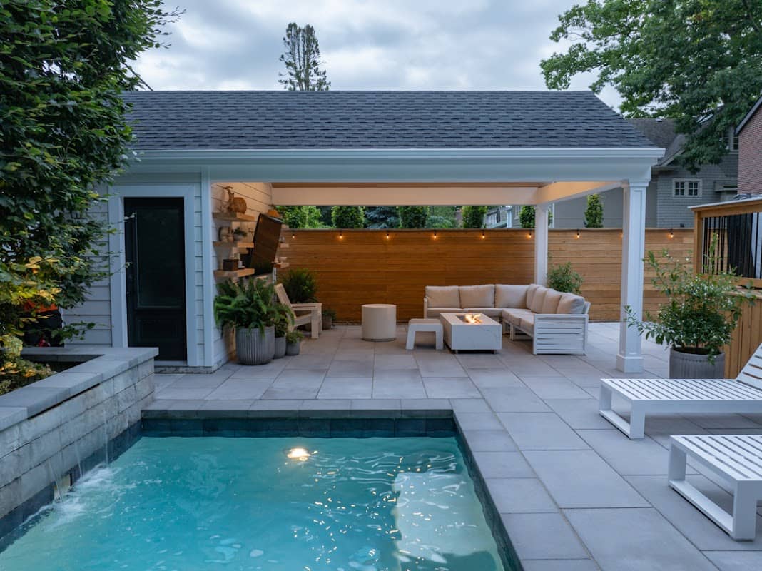 AHS Pools & Landscaping Oakville project photo 3