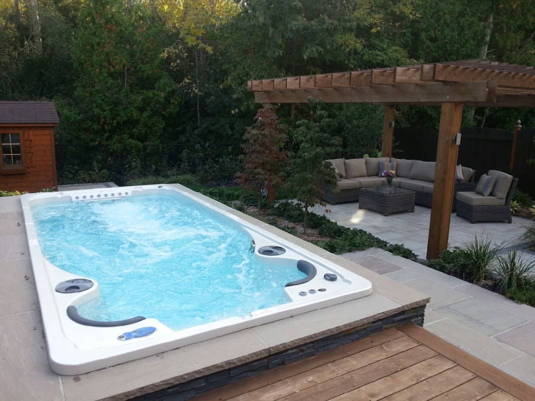 Backyard Retreat - Hot Tubs, Swim Spas & All-Weather Pools (Hydropool Factory Outlet Store) project photo 3
