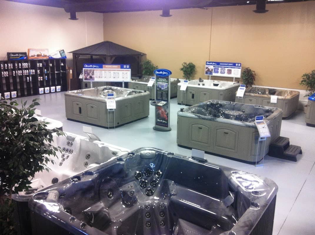 Canada Direct Hot Tubs Inc, photographed at its own listing