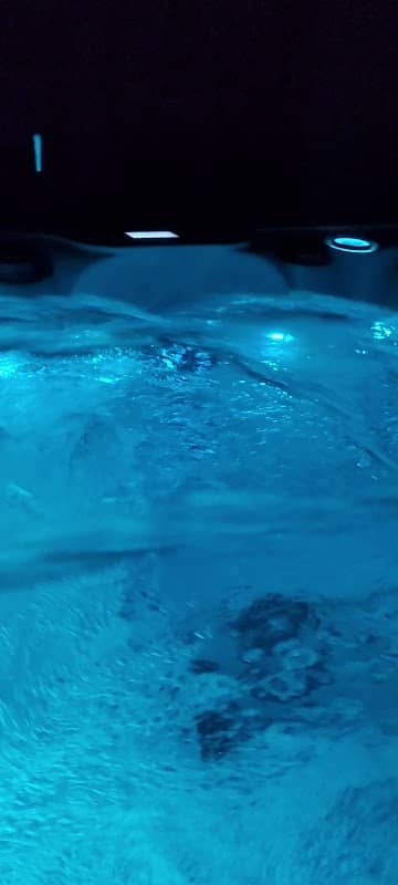 Factory Hot Tubs & Swim Spas project photo 3