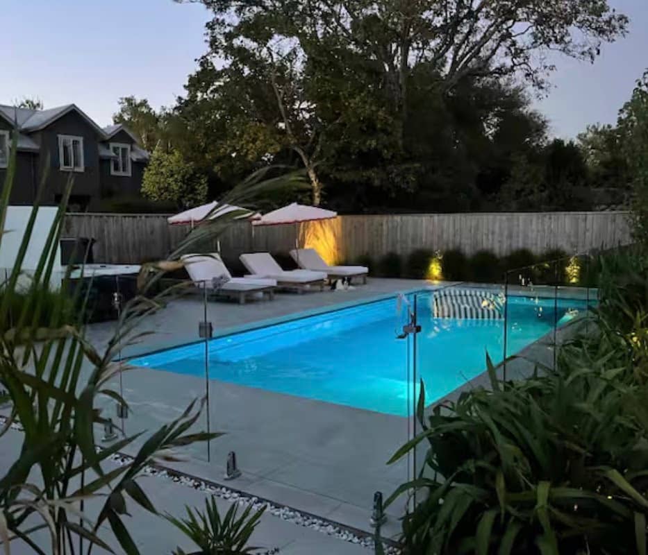 GTA Pool Builders project photo 2