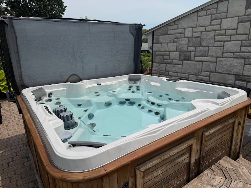 Hot Tub Covers Canada project photo