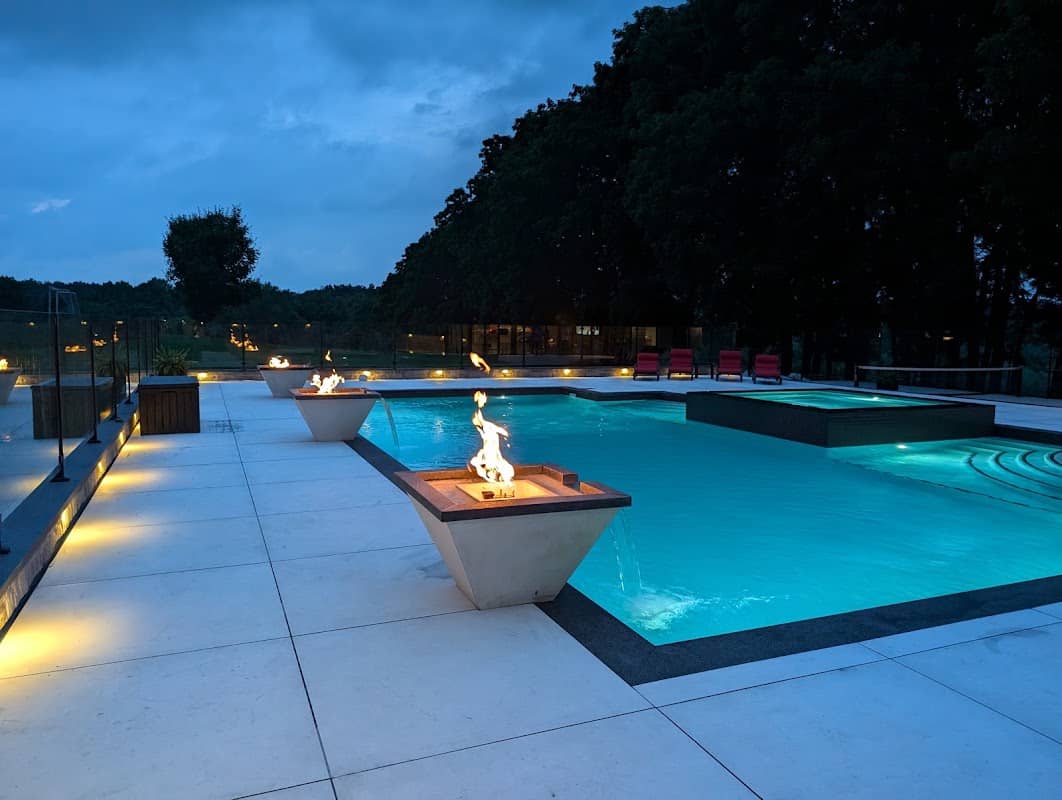 Oasis Pools Ltd project photo 3