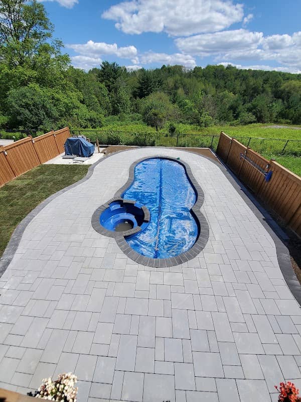 OnParLandscaping Ltd. | Landscape Designers and Contractors project photo