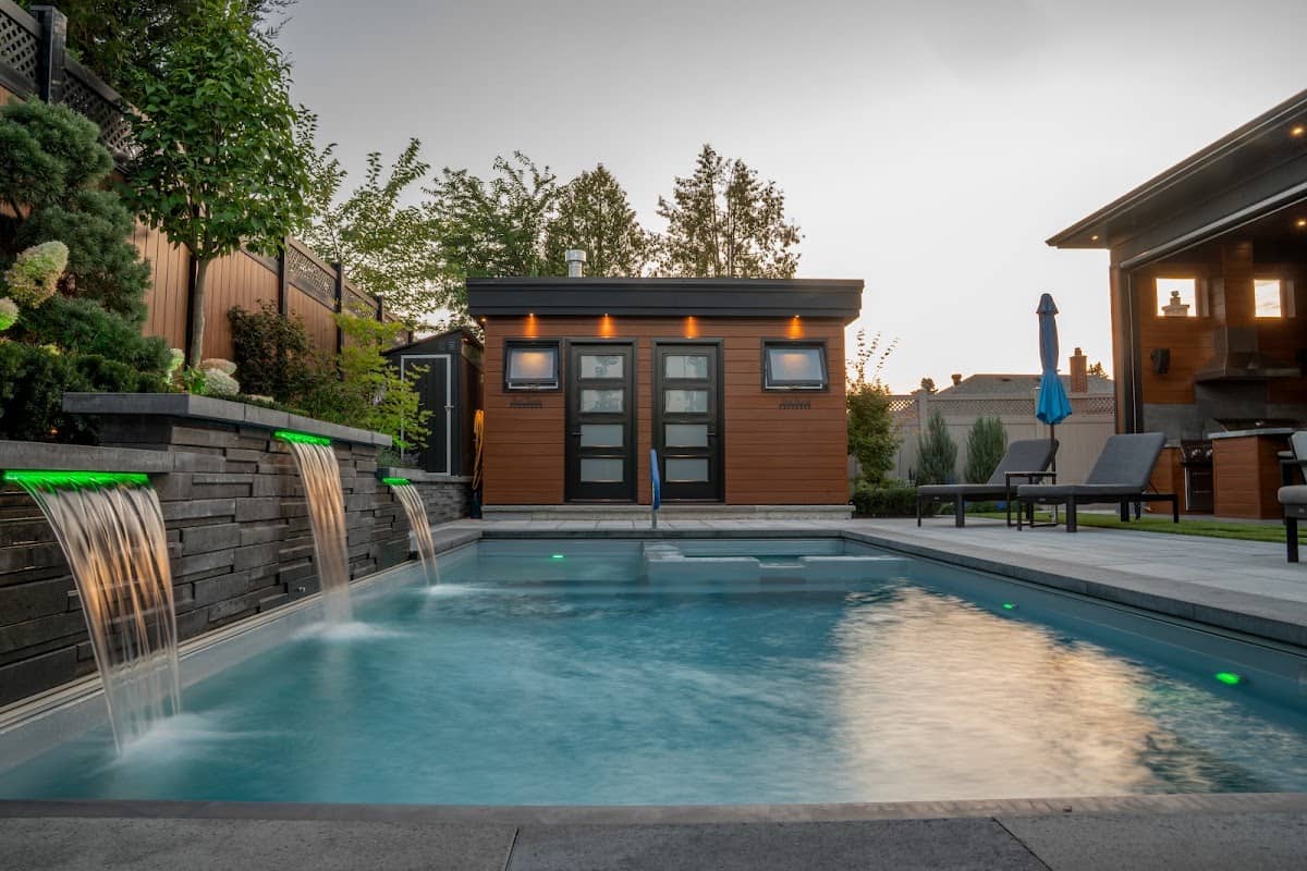 Orange Pools Design & Build project photo 2