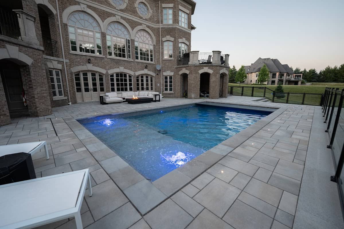 Orange Pools Design & Build project photo 4