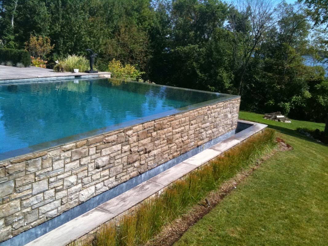 Port Perry Pool & Spa project photo 2
