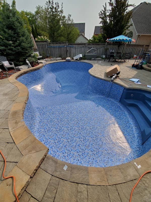 Pressure Clean Pools project photo 2