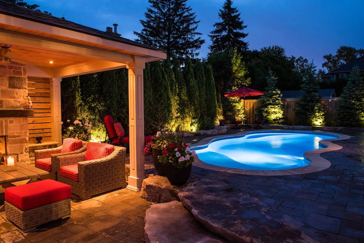 Refined Pools & Landscaping project photo 3