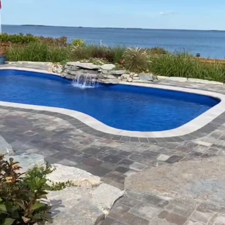 Simply Pools and Spas project photo 3