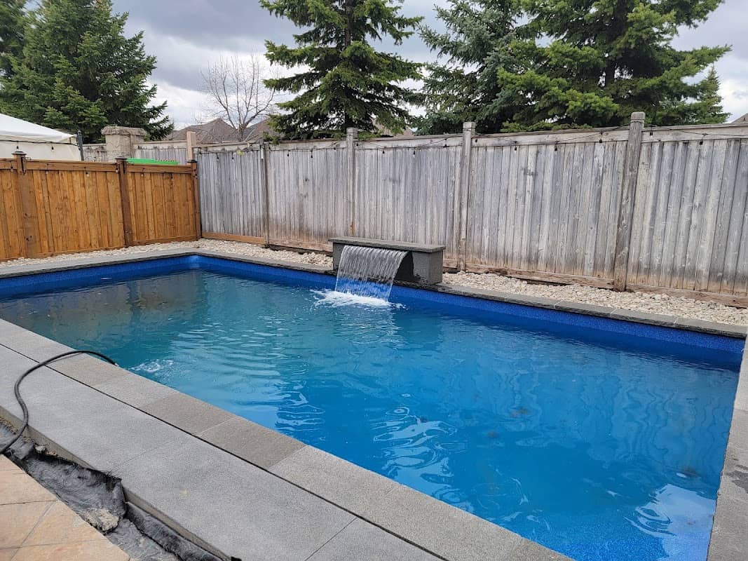 Solda Pools Ltd project photo 2