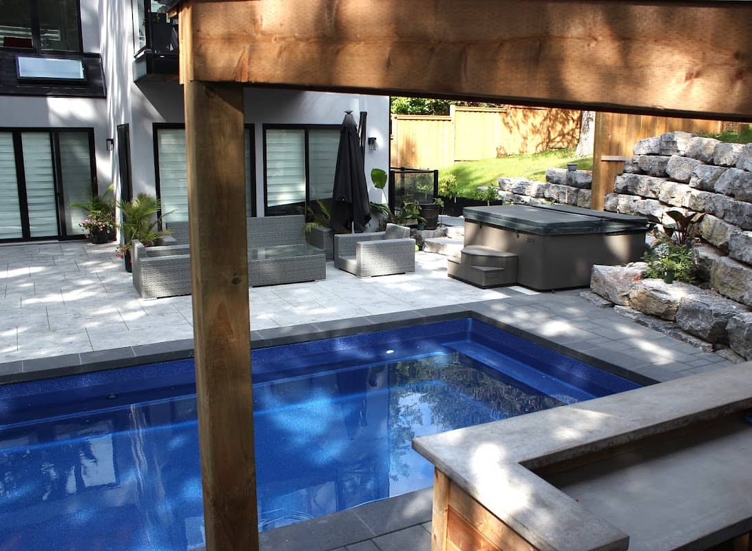 Stone Landscaping & Pools project photo 4