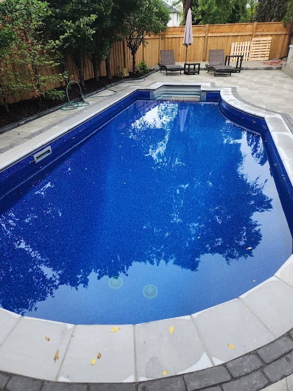 Thornhill Pool Service project photo