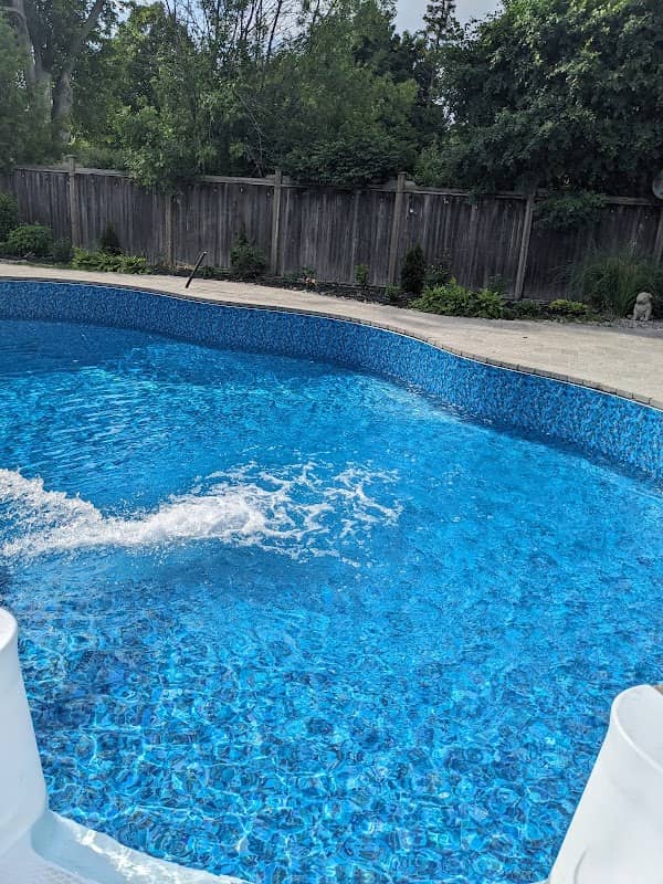 Thursty Pools Inc. project photo 2