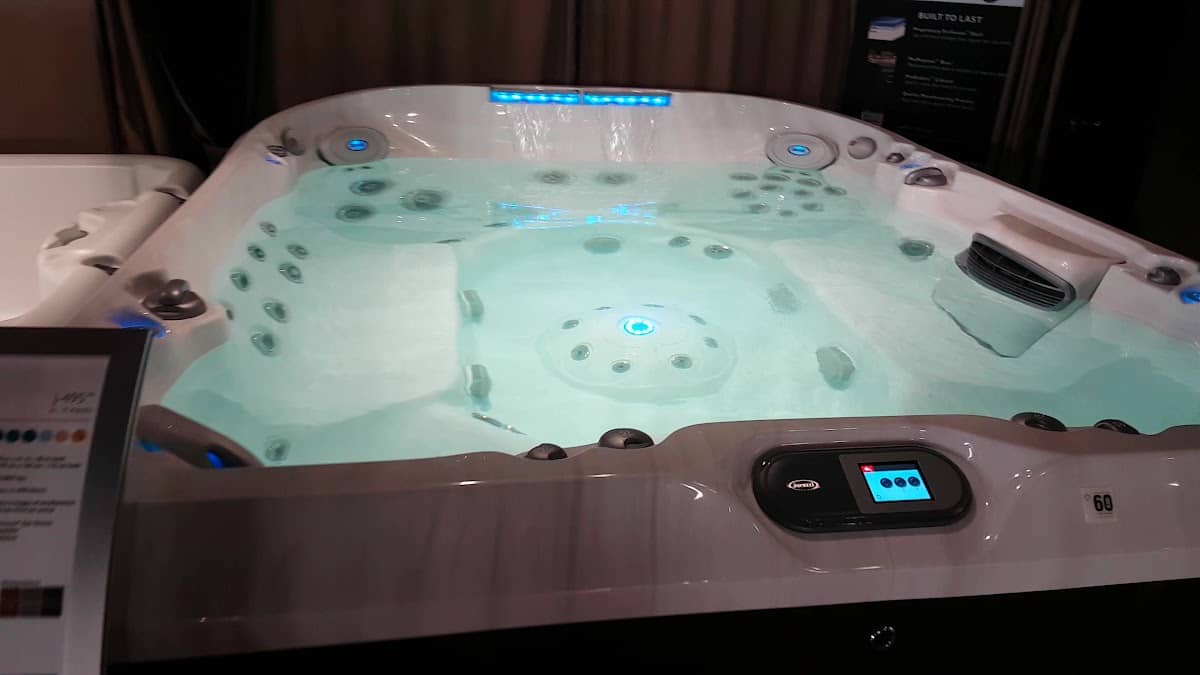 Wellness Shop at Jacuzzi Hamilton project photo 2
