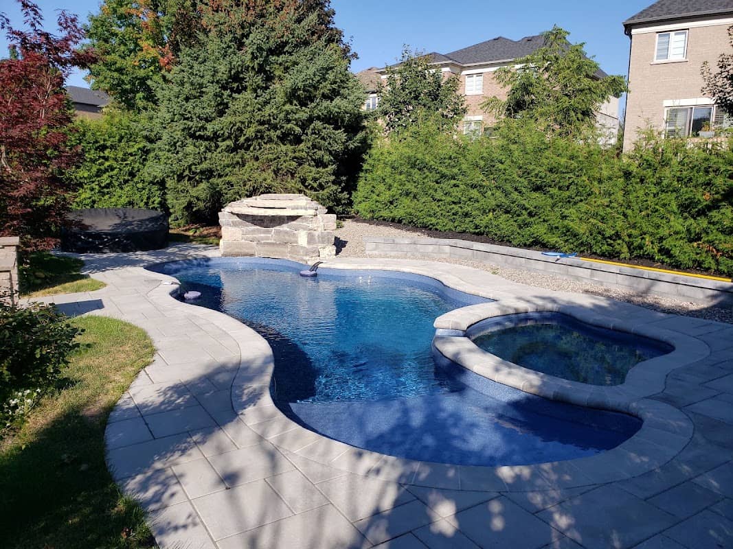 YR Pools and Construction project photo 4